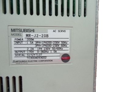MITSUBISHI AC SERVO DRIVER (MR-J2-20B)