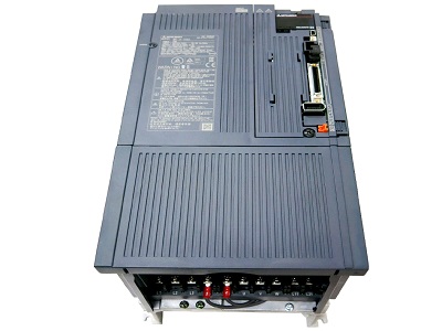 MITSUBISHI AC SERVO DRIVER (MR-J4-700A)