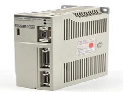 OMRON AC SERVO DRIVER (R88D-UA12H)