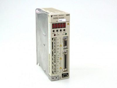 YASKAWA SERVOPACK (SGDM-02ADA)