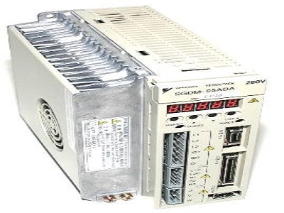 YASKAWA SERVOPACK (SGDM-05ADA)